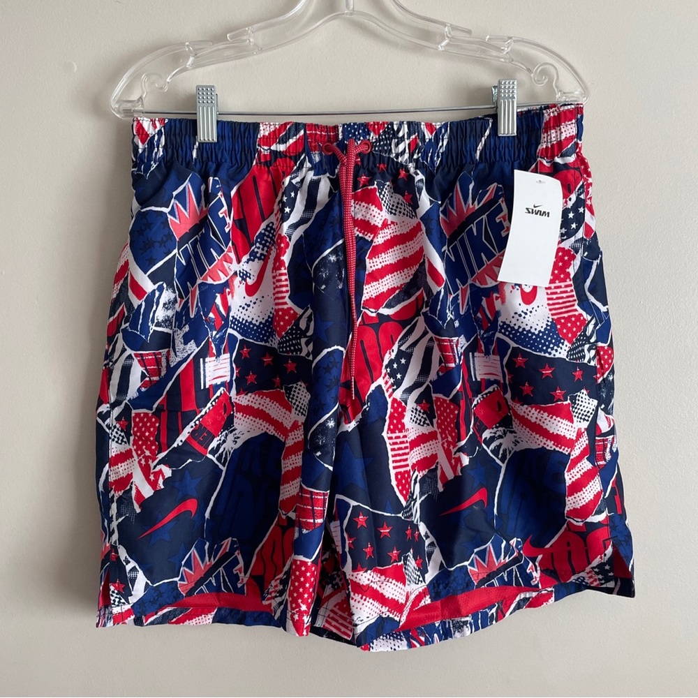 NWT Nike USA Stars Stripes Men's L XL 7" Volley Swim Trunks NESSC484 $58 - Picture 2 of 6